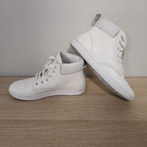 Dr. Martens Maelly Leather Boot Womens Size 7